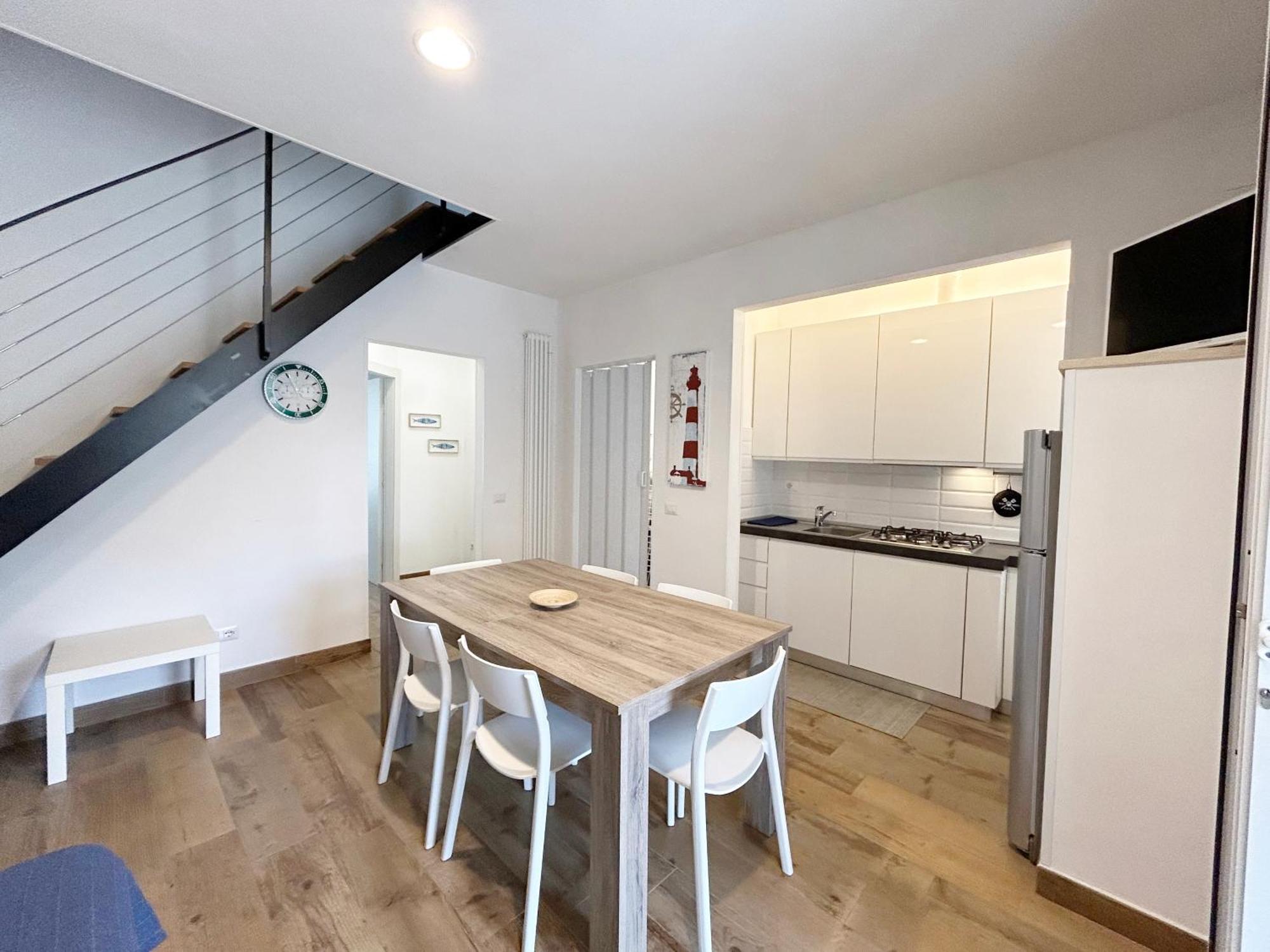 La Casa Di Rosi Al Mare Lägenhet Vada Exteriör bild